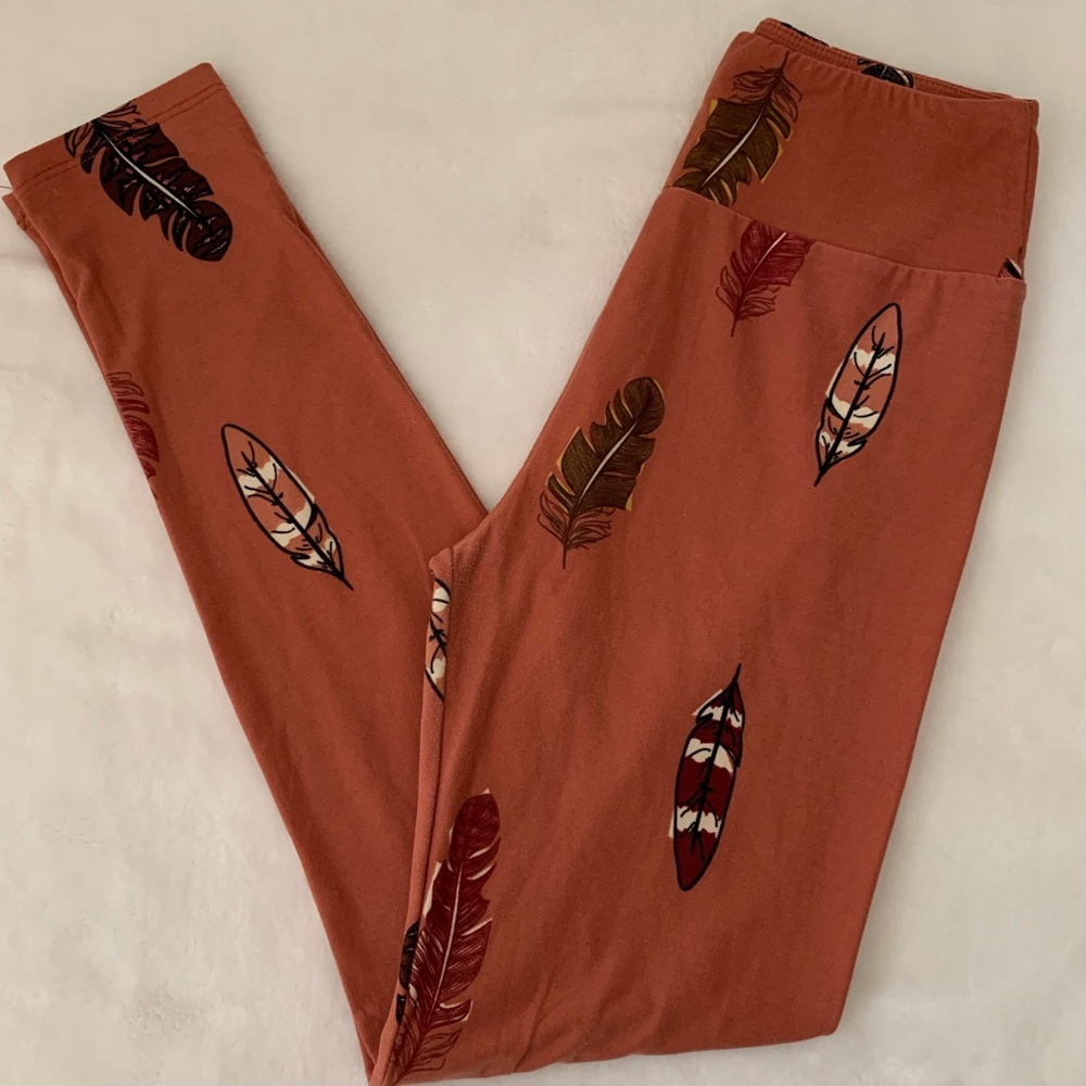 Popular LuLaRoe Leggings😍